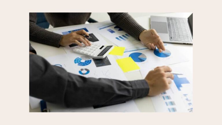 Goals of budgeting and the steps required to build a Budget